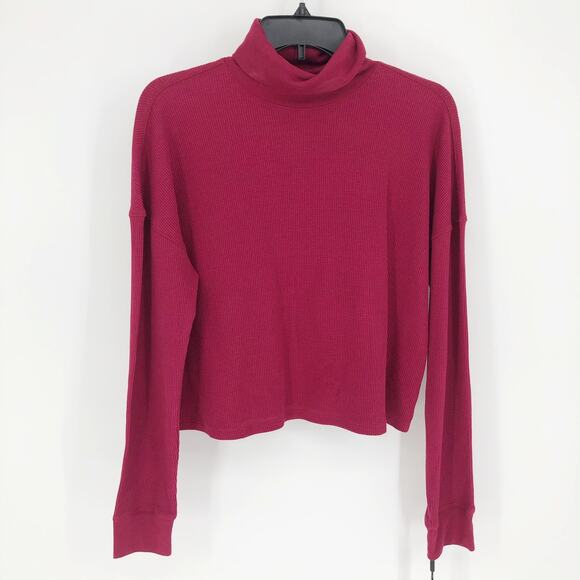 CALVIN KLEIN PERFORMANCE Crop Turtleneck Medium Burgundy Stretch Waffle Knit NWT - Picture 1 of 8